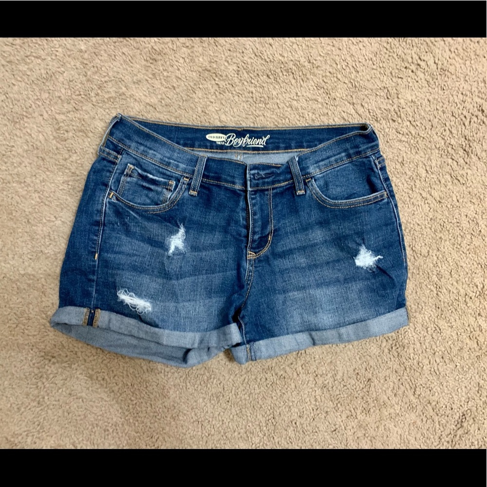 Old navy boyfriend fit jean shorts